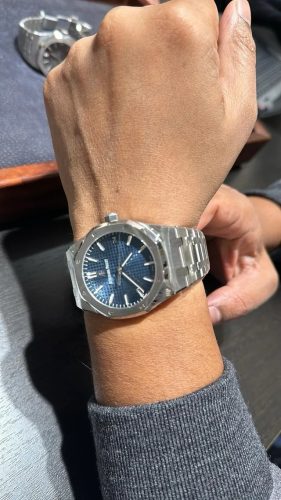 Audemars Piguet Royal Oak 15500ST “Blue Dial” Perfect Duplicate Edition photo review