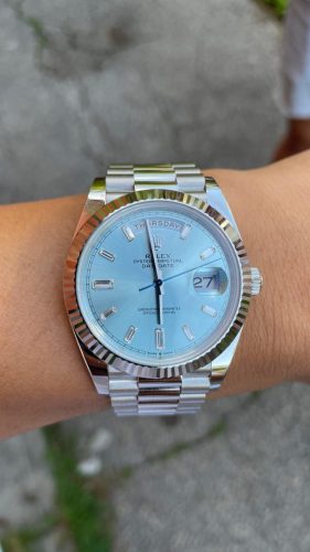 Rolex Day-Date 228236 “Ice Blue Grooved” Super Clone Quality photo review