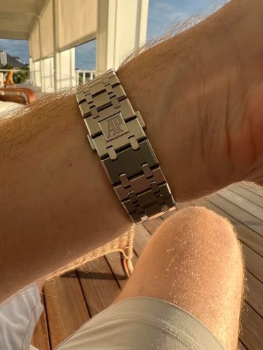 Audemars Piguet Royal Oak 15400ST.OO.1220ST.04 Deluxe Replica Edition photo review