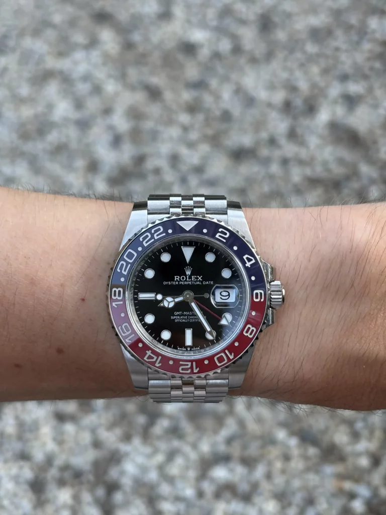 Superclone Rolex GMT-Master II 126710BLRO “Pepsi” Jubilee photo review