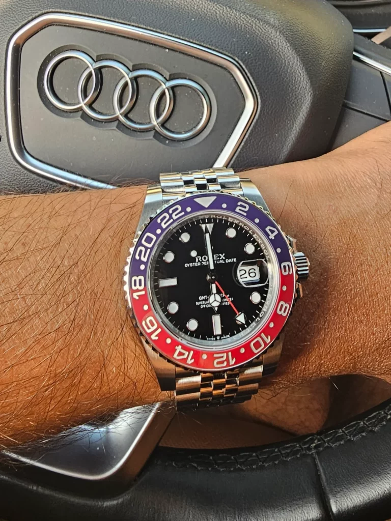 Superclone Rolex GMT-Master II 126710BLRO “Pepsi” Jubilee photo review